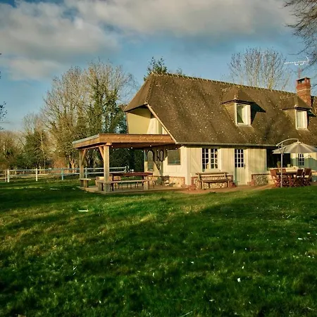 La Maison D'en Face - Family - Normandy, France *